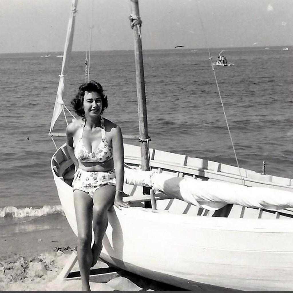 1958 Daphne Vacation in Tirrania Italy