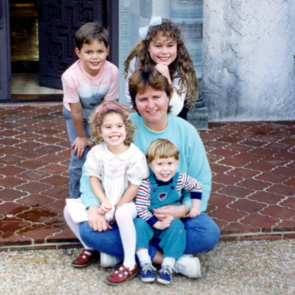 1986 Daphne's Grandchildren with Karen